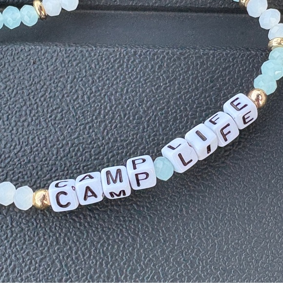 Beaded Stretch Bracelets Lot of 10 Inspirational Gifts Camp Warrior Love Be You - Picture 11 of 12